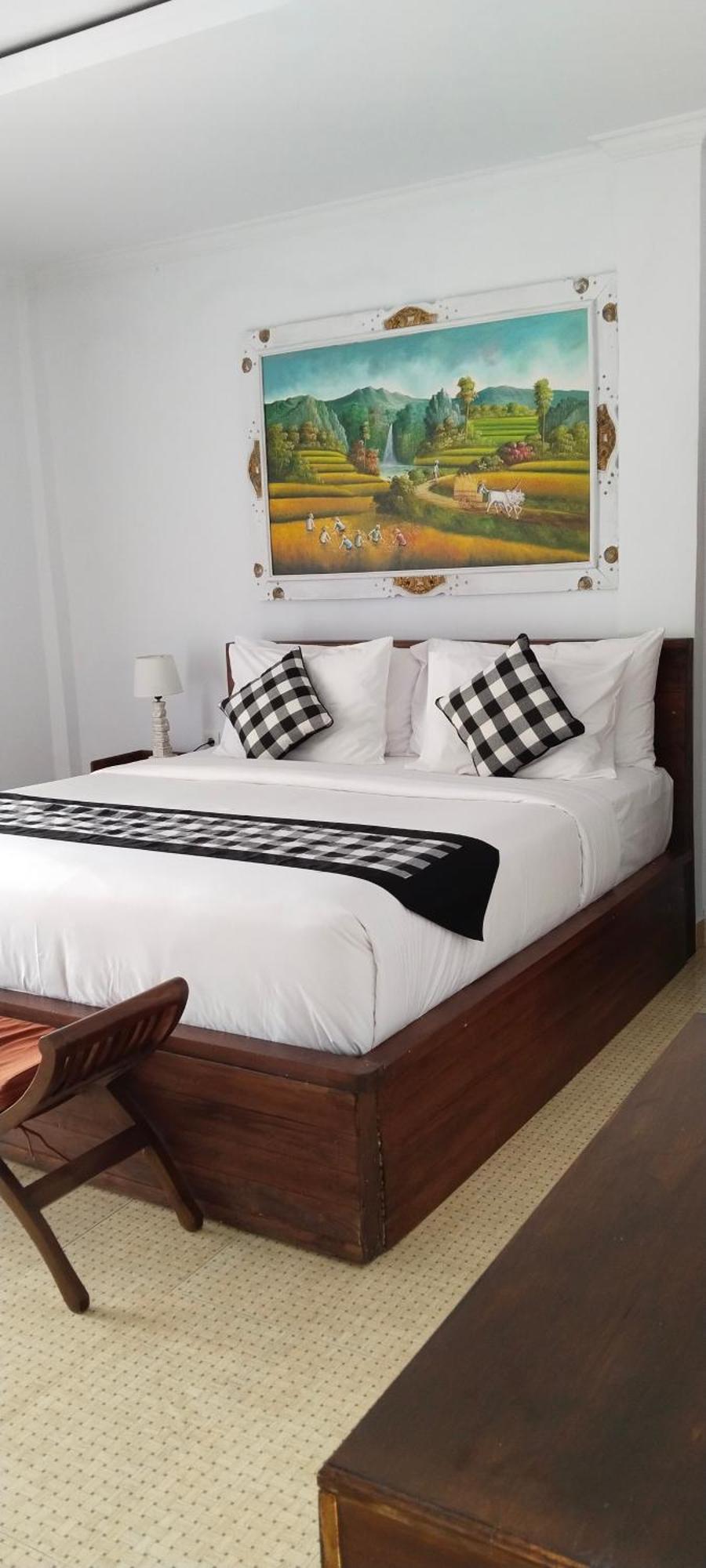 Tinggian Hill Retreat Hotel Batununggul ภายนอก รูปภาพ
